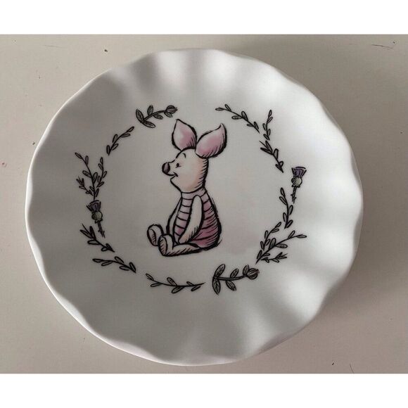 Disney Winnie The Pooh Piglet Walking Along Scalloped Ceramic Salad Plate NEW - Picture 1 of 7